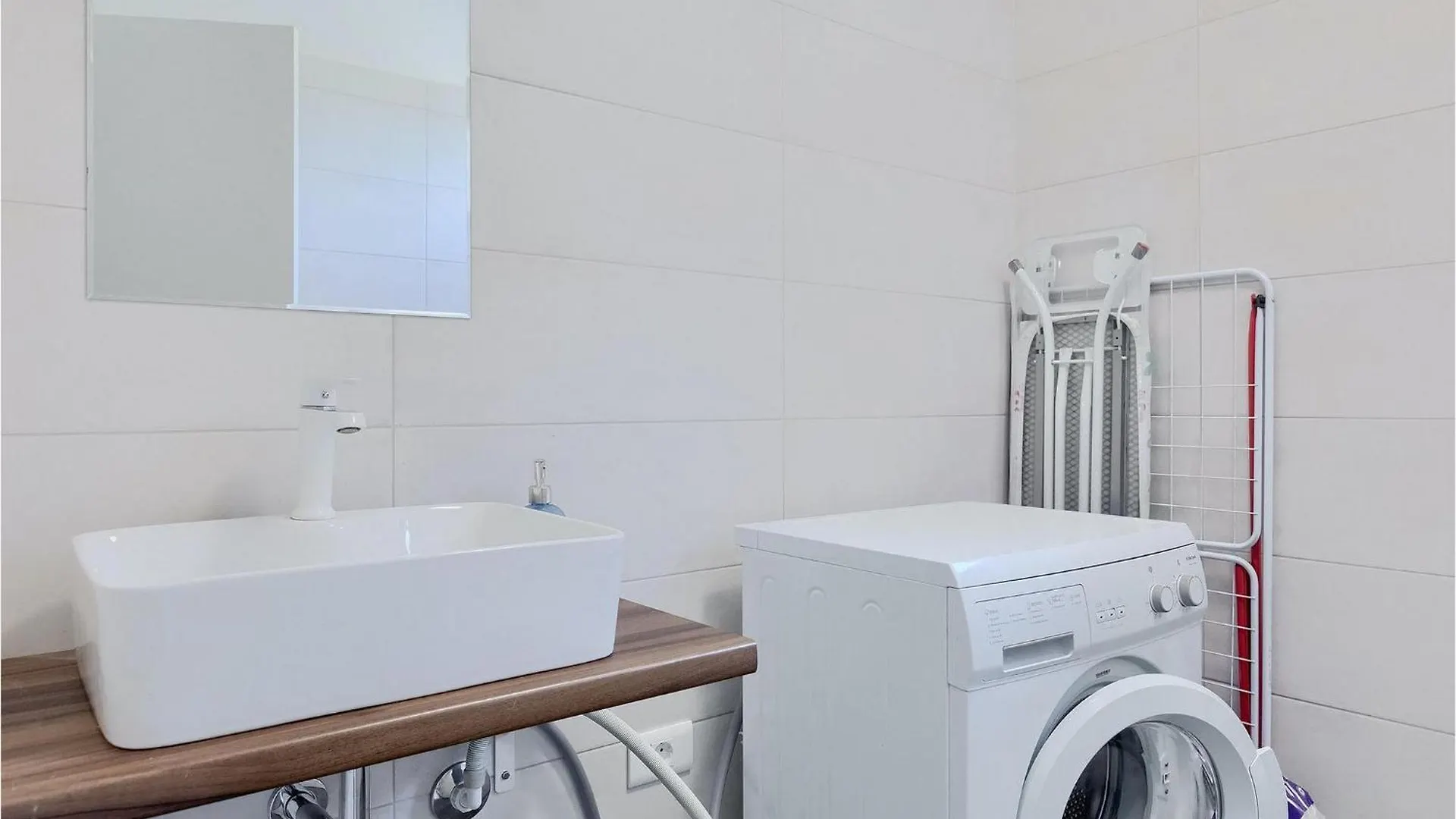 Villa Lia Vintijan Holiday home